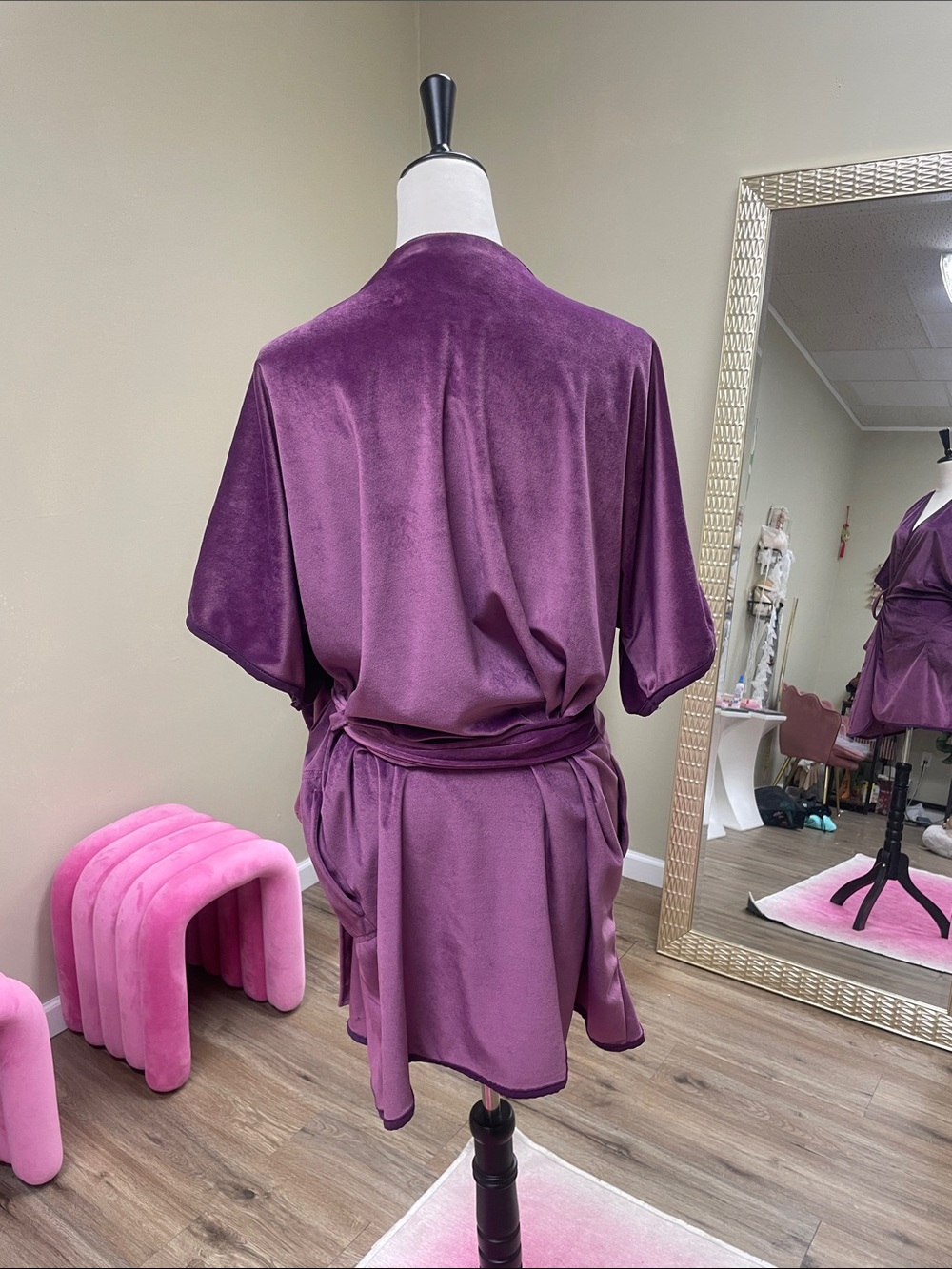 HARLEY ROBE - Picture 3 of 5